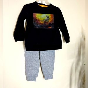 Infant 18MONTHS Sweater Set